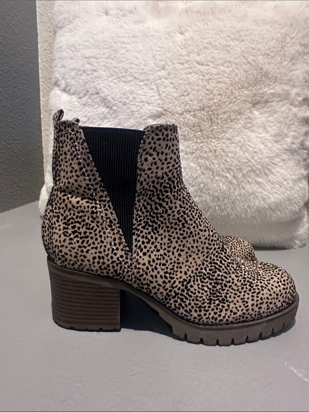 Leopard Print Chelsea Boots